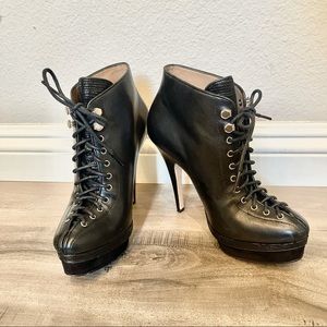 ANN TAYLOR AXIA LACEUP PLATFORM BOOTS | SIZE 6
